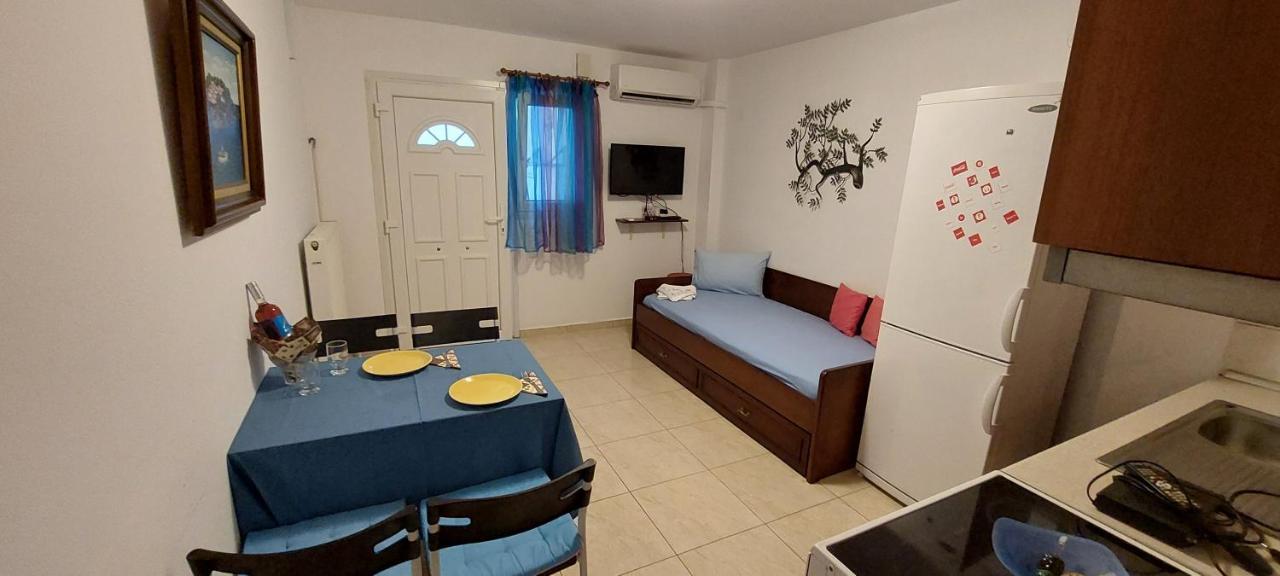 Anna Apartments Néa Péramos 외부 사진